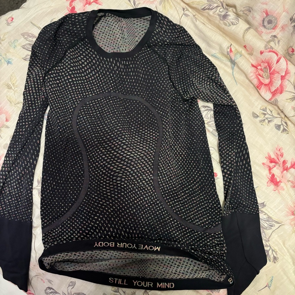 Lululemon Swiftly Tech Long Sleeve